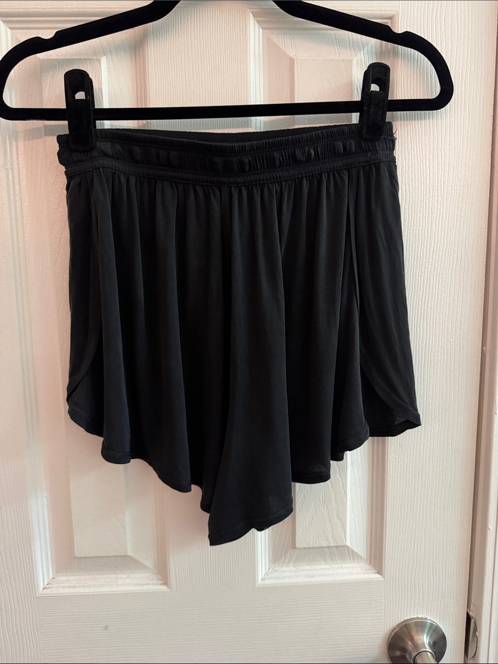 LULULEMON Principal Dancer Silky Running Athletic Shorts 3” - Picture 4 of 5